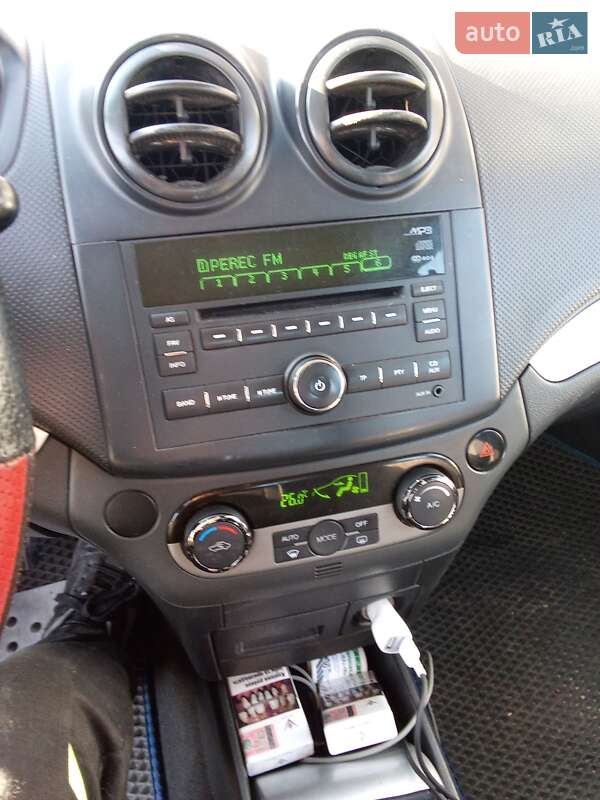 Хэтчбек Chevrolet Aveo 2009 в Запорожье фото 5 Хэтчбек Chevrolet Aveo 2009 в Запорожье
