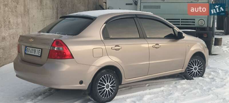 Седан Chevrolet Aveo 2008 в Шепетовке