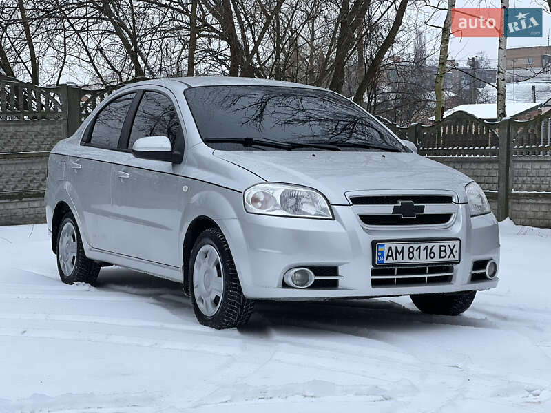 Седан Chevrolet Aveo 2008 в Бердичеві