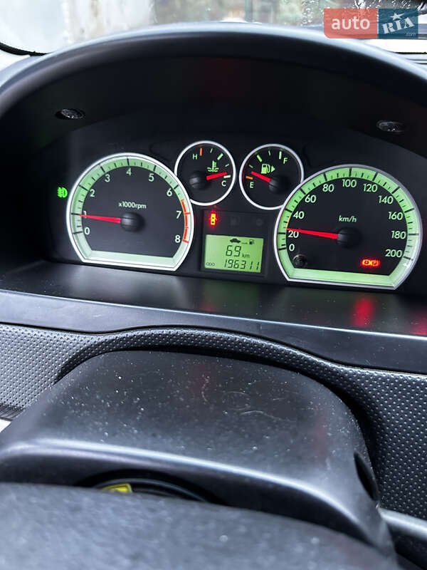 Седан Chevrolet Aveo 2007 в Харькове