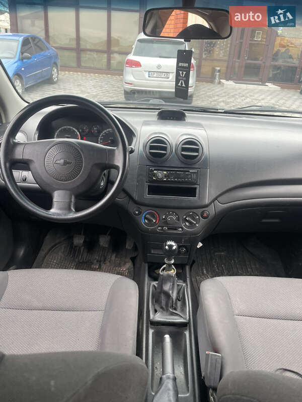 Седан Chevrolet Aveo 2011 в Запорожье