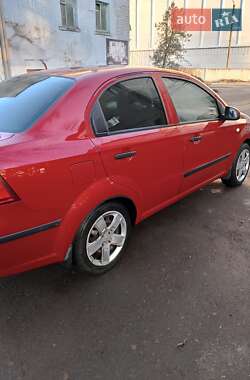 Седан Chevrolet Aveo 2008 в Радивилове