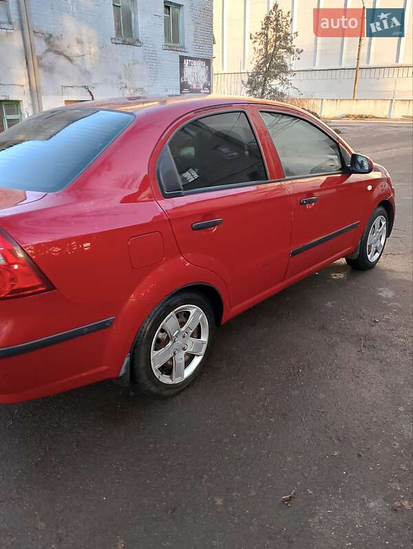 Седан Chevrolet Aveo 2008 в Радивилове