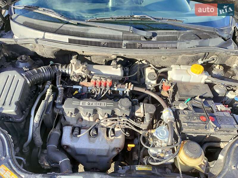 Седан Chevrolet Aveo 2007 в Бобринце