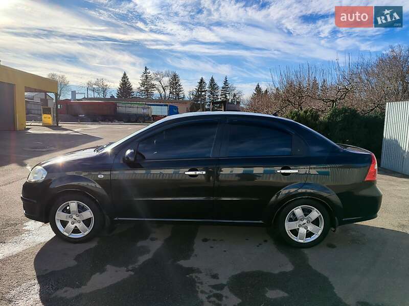 Седан Chevrolet Aveo 2007 в Бобринце