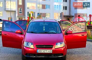 Седан Chevrolet Aveo 2005 в Рівному