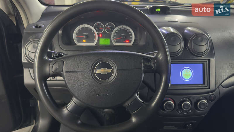 Седан Chevrolet Aveo 2007 в Харькове