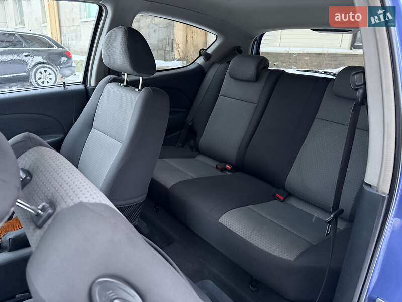 Хэтчбек Chevrolet Aveo 2008 в Харькове