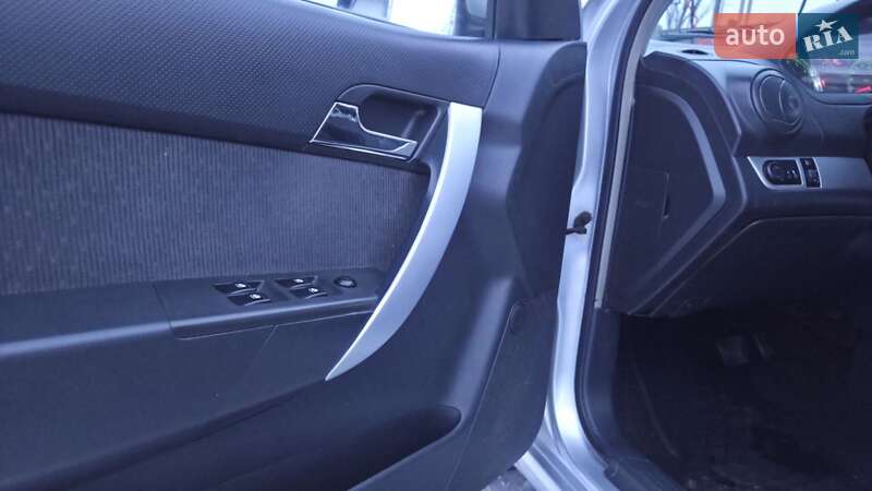 Седан Chevrolet Aveo 2011 в Виннице