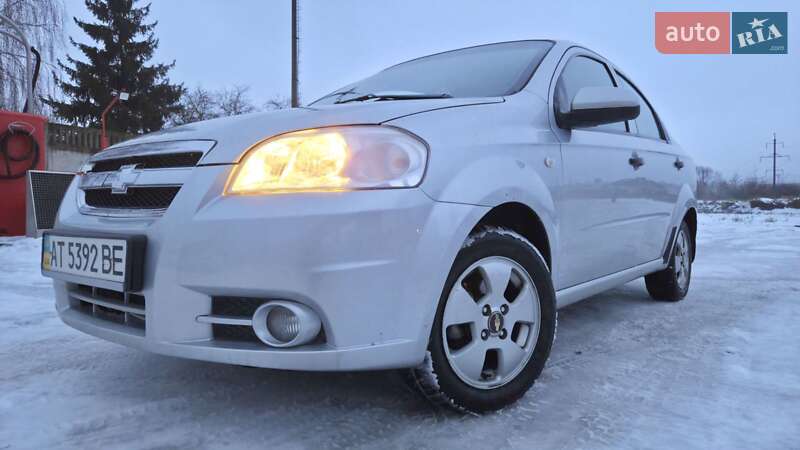 Седан Chevrolet Aveo 2011 в Виннице