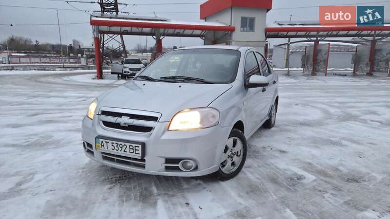 Седан Chevrolet Aveo 2011 в Виннице
