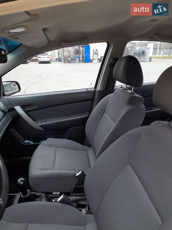 Седан Chevrolet Aveo 2007 в Біляївці фото 7 Седан Chevrolet Aveo 2007 в Біляївці