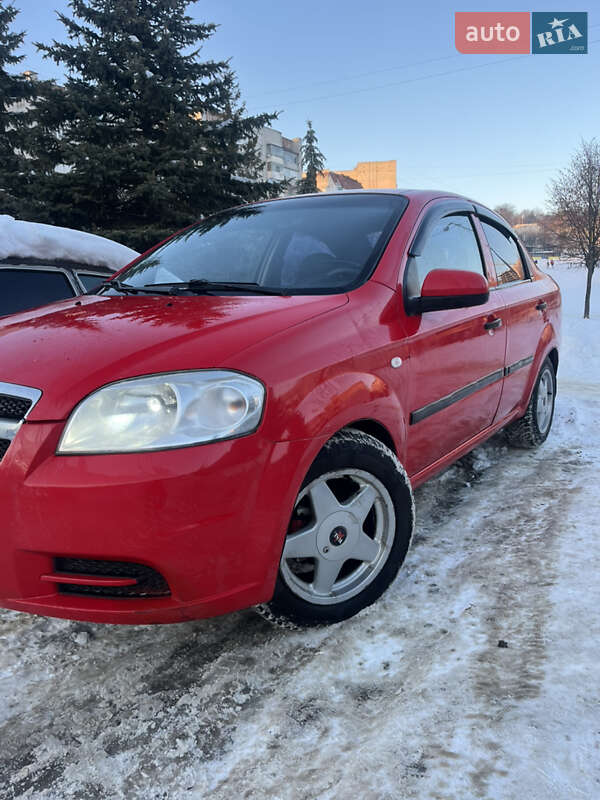 Седан Chevrolet Aveo 2006 в Львове