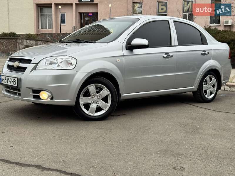 Седан Chevrolet Aveo 2008 в Николаеве