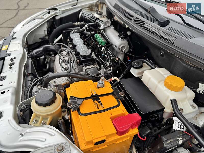 Седан Chevrolet Aveo 2008 в Николаеве