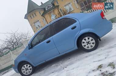 Седан Chevrolet Aveo 2005 в Черновцах