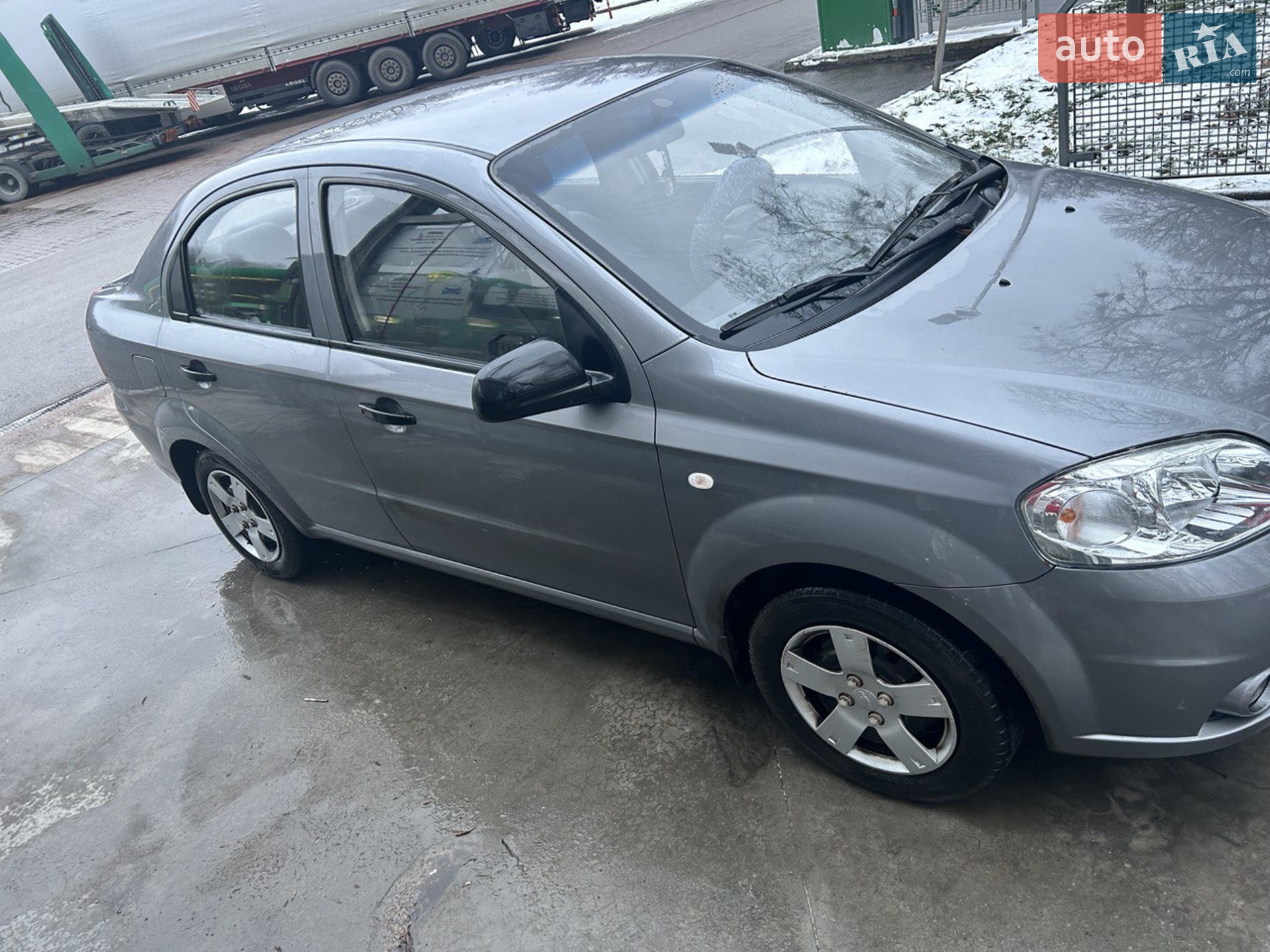 2011 Chevrolet Aveo - мініатюра 2