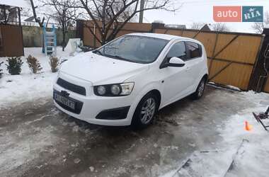 Хэтчбек Chevrolet Aveo 2013 в Мироновке