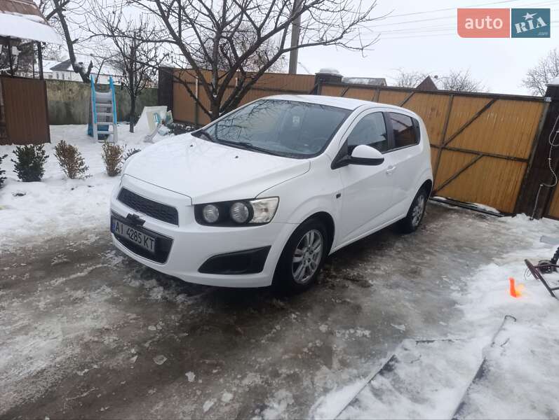 Хэтчбек Chevrolet Aveo 2013 в Мироновке фото Хэтчбек Chevrolet Aveo 2013 в Мироновке