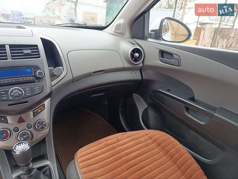 Хэтчбек Chevrolet Aveo 2013 в Мироновке фото 11 Хэтчбек Chevrolet Aveo 2013 в Мироновке