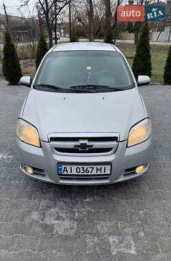 Седан Chevrolet Aveo 2006 в Кривом Роге