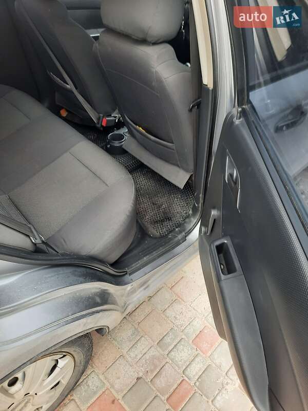 Седан Chevrolet Aveo 2007 в Днепре фото 3 Седан Chevrolet Aveo 2007 в Днепре