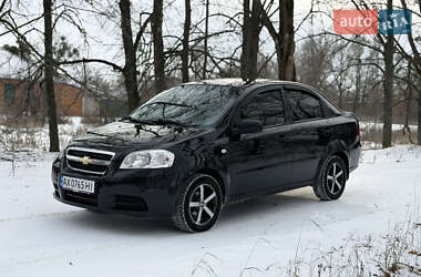 Седан Chevrolet Aveo 2011 в Богодухове
