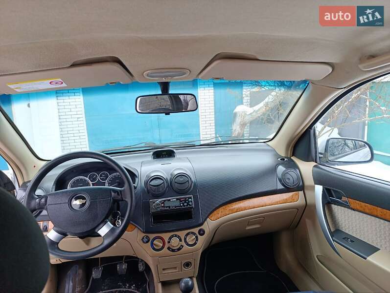 Седан Chevrolet Aveo 2008 в Киеве