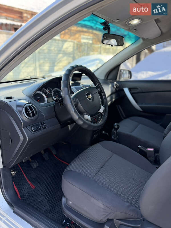 Седан Chevrolet Aveo 2007 в Харькове