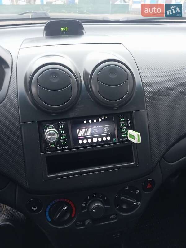 Седан Chevrolet Aveo 2008 в Новоархангельске