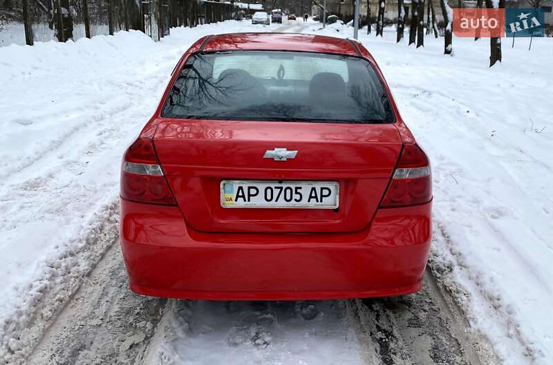 Седан Chevrolet Aveo 2006 в Києві