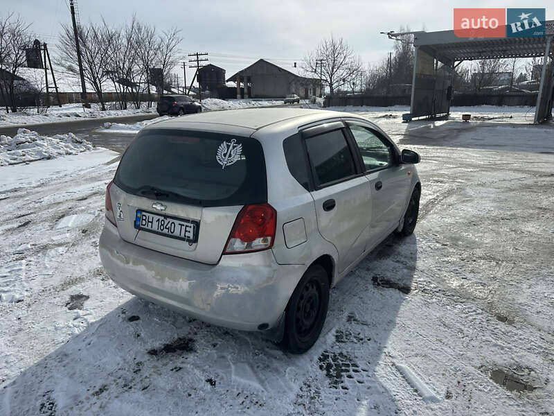 Хэтчбек Chevrolet Aveo 2005 в Иваничах фото 5 Хэтчбек Chevrolet Aveo 2005 в Иваничах