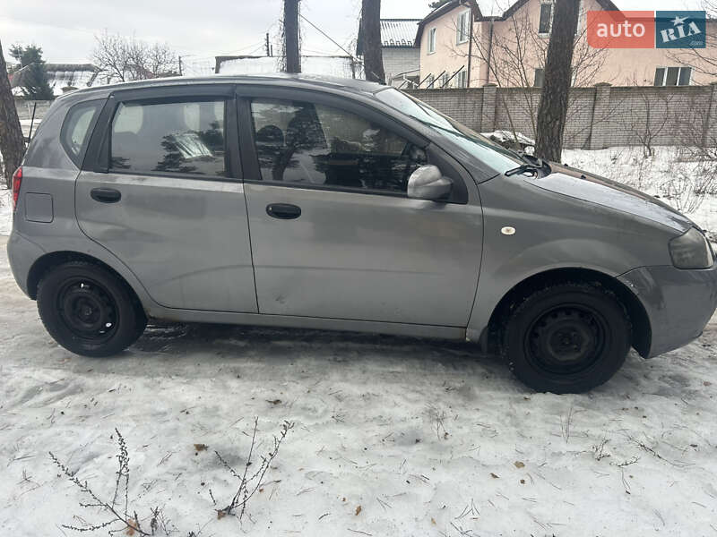 Хэтчбек Chevrolet Aveo 2007 в Киеве