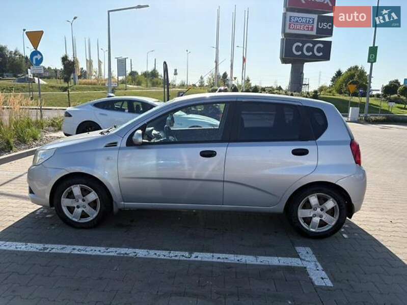 Хэтчбек Chevrolet Aveo 2008 в Киеве фото 3 Хэтчбек Chevrolet Aveo 2008 в Киеве