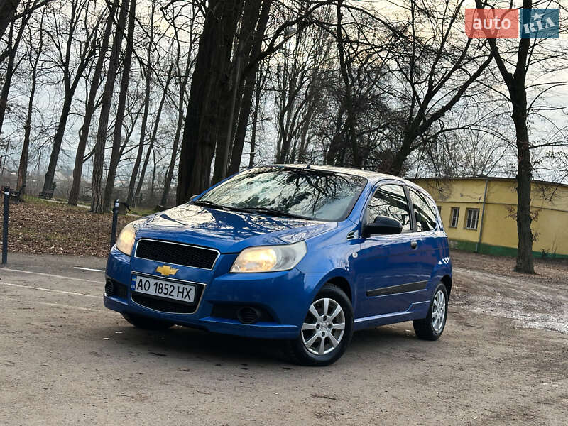 Хэтчбек Chevrolet Aveo 2009 в Ужгороде фото Хэтчбек Chevrolet Aveo 2009 в Ужгороде