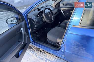 Седан Chevrolet Aveo 2011 в Дніпрі