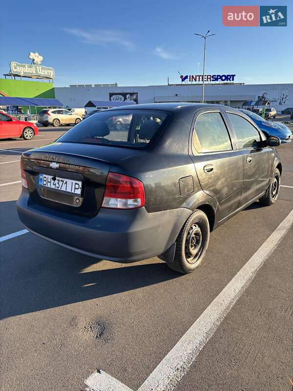 Седан Chevrolet Aveo 2006 в Одесі