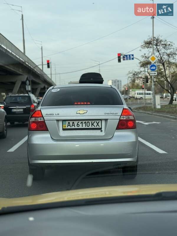 Седан Chevrolet Aveo 2011 в Шостке