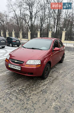 Седан Chevrolet Aveo 2004 в Днепре