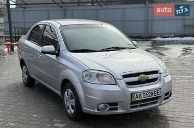 Седан Chevrolet Aveo 2007 в Новом Буге