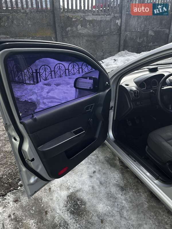 Седан Chevrolet Aveo 2007 в Фастове фото 14 Седан Chevrolet Aveo 2007 в Фастове