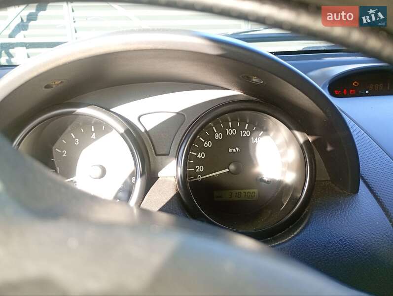 Седан Chevrolet Aveo 2005 в Львове фото 8 Седан Chevrolet Aveo 2005 в Львове