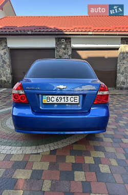 Седан Chevrolet Aveo 2009 в Львове