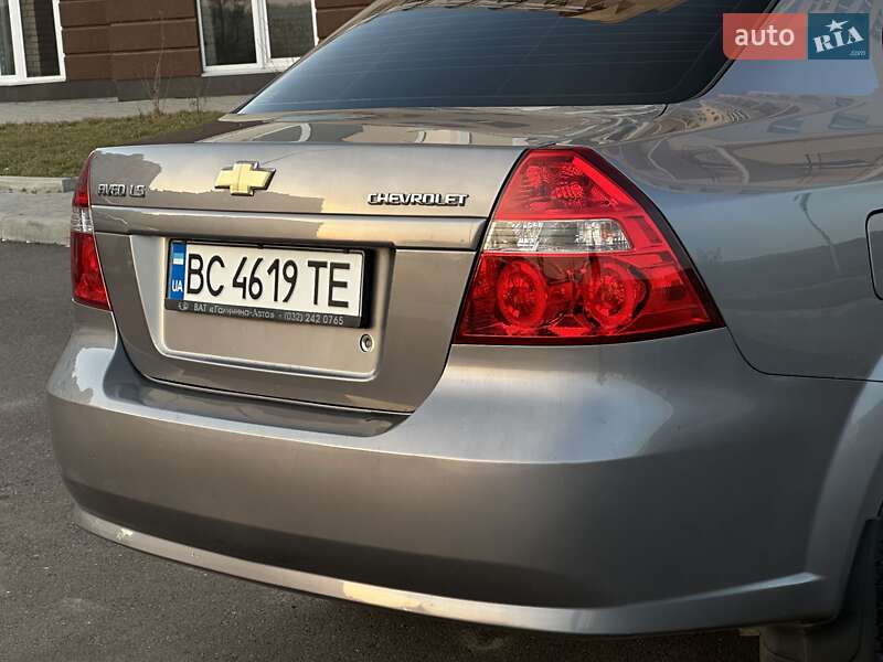 Седан Chevrolet Aveo 2007 в Миколаєві