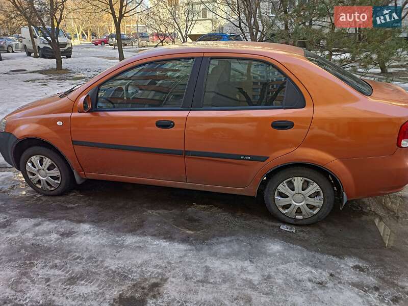 Седан Chevrolet Aveo 2005 в Броварах фото 4 Седан Chevrolet Aveo 2005 в Броварах