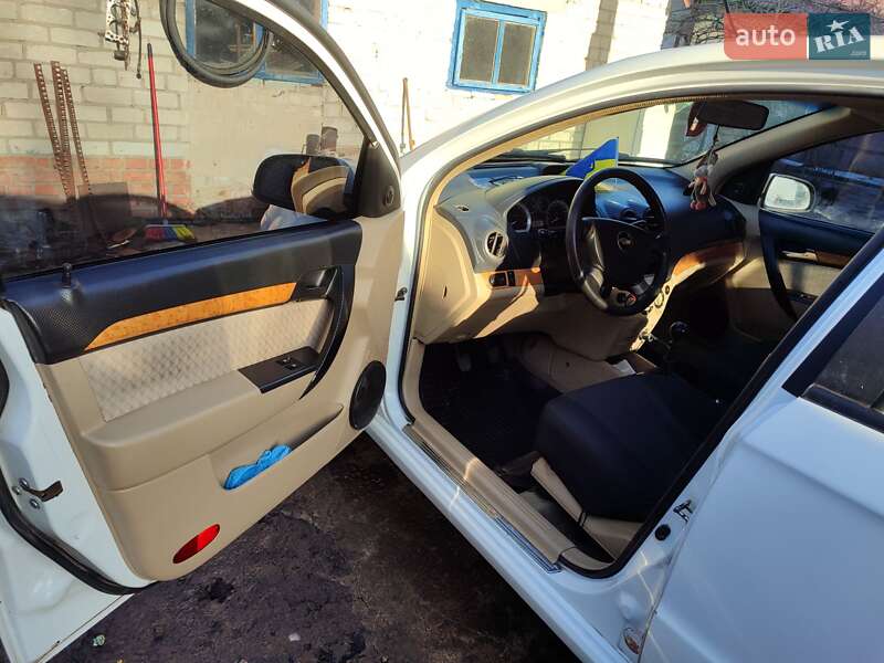 Седан Chevrolet Aveo 2007 в Днепре фото 9 Седан Chevrolet Aveo 2007 в Днепре