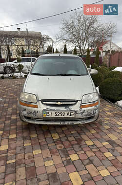 Седан Chevrolet Aveo 2004 в Смеле