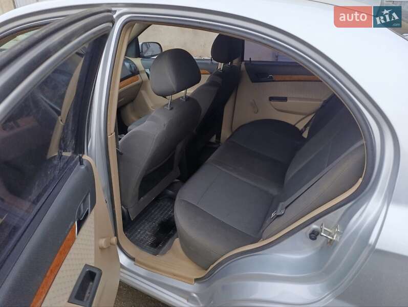 Седан Chevrolet Aveo 2008 в Черновцах фото 7 Седан Chevrolet Aveo 2008 в Черновцах