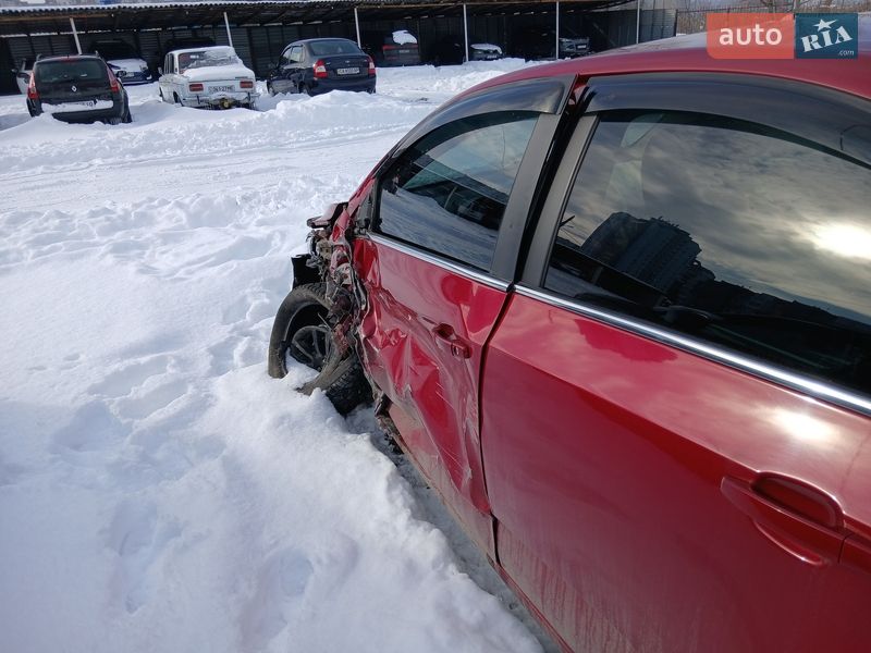 Седан Chevrolet Aveo 2014 в Черкасах