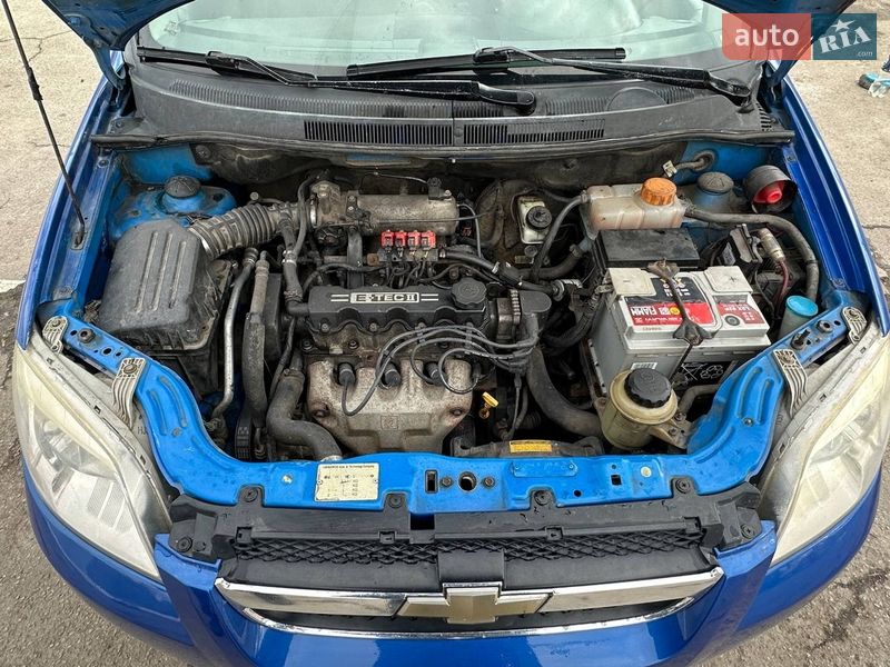 Седан Chevrolet Aveo 2006 в Харькове